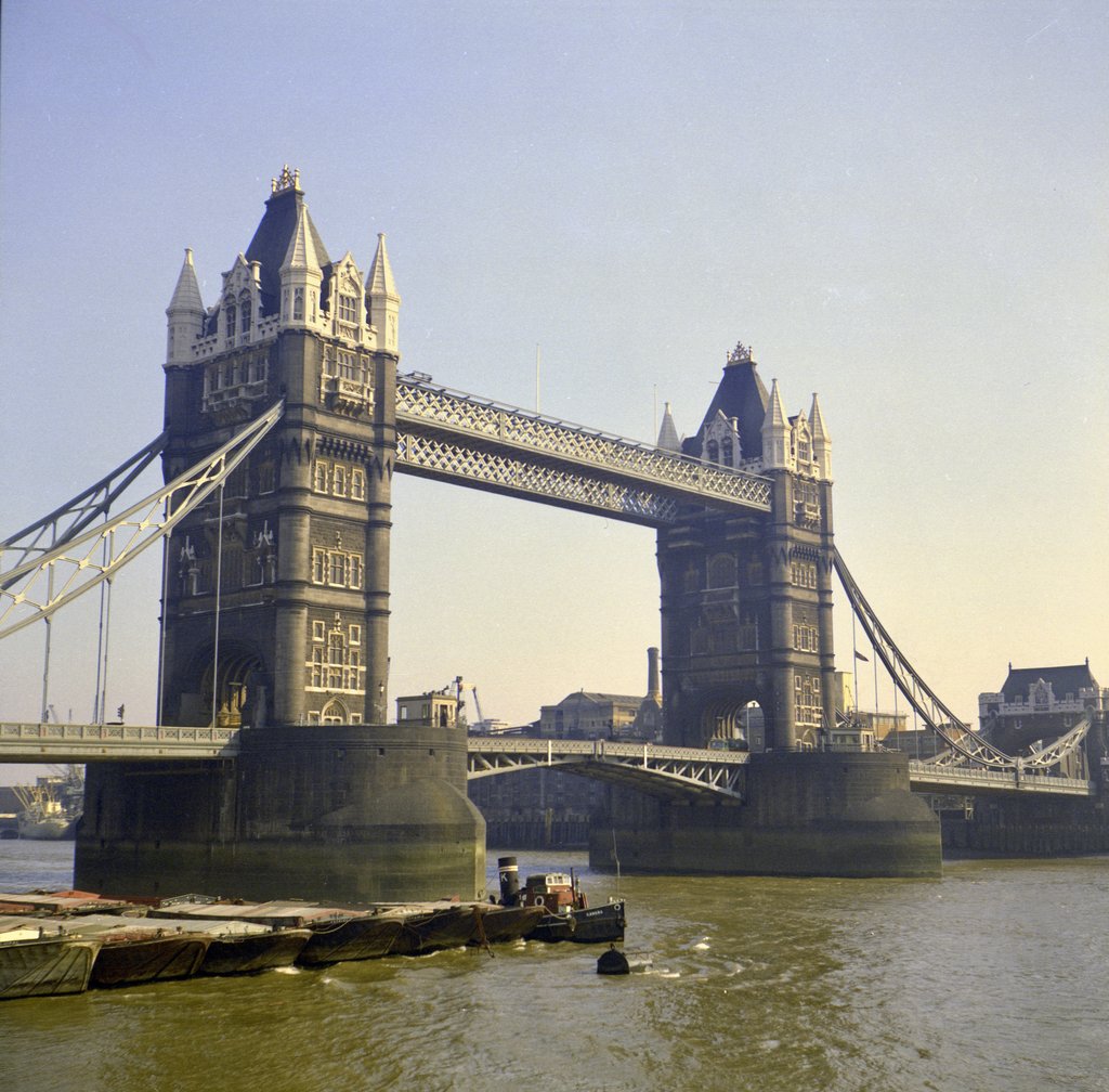 One of my first ever photos taken on a Zeis Ikon Nettar in 1966.